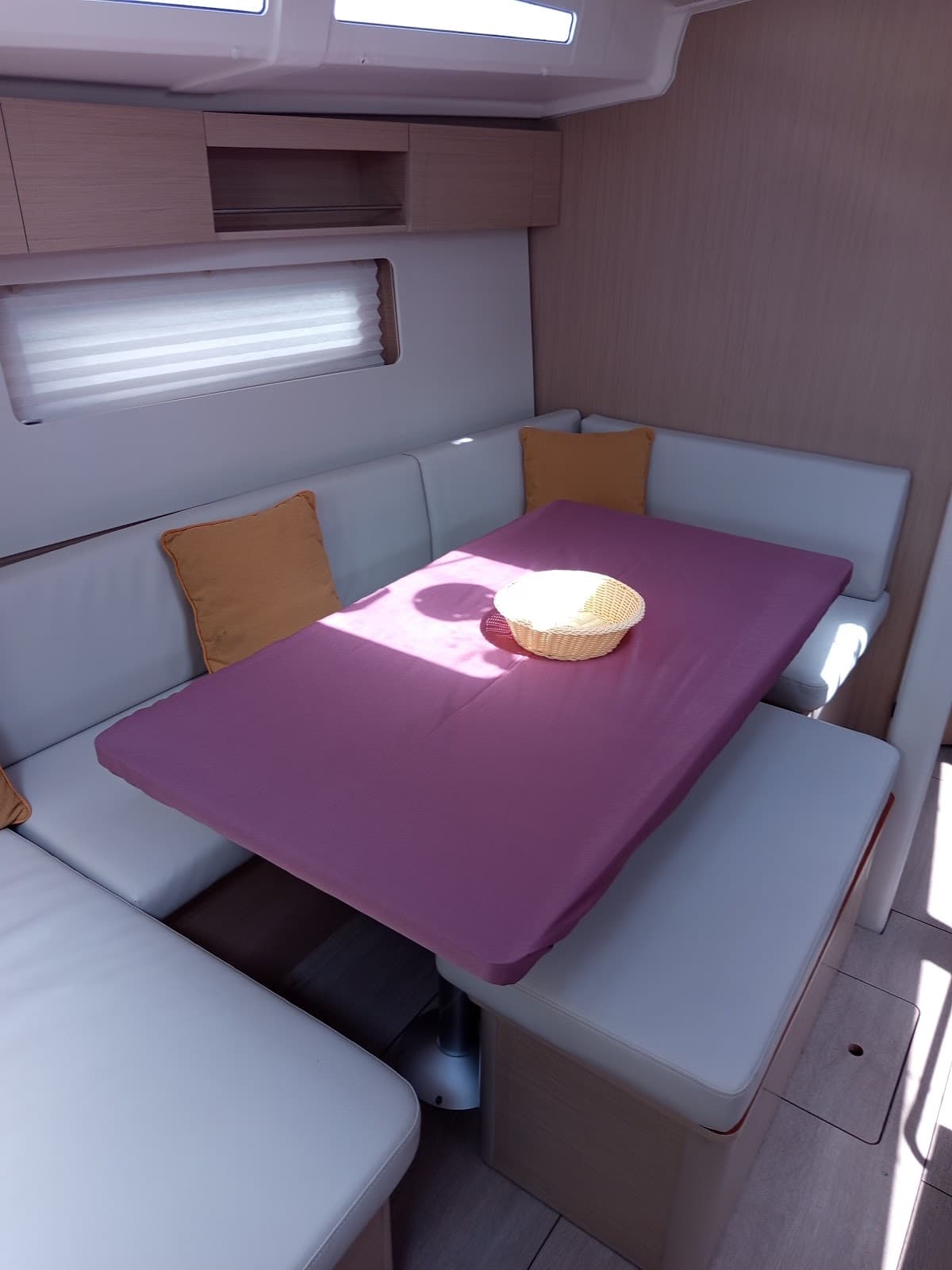 Beneteau Oceanis 37.1 AVRA – bilde 2 av 14