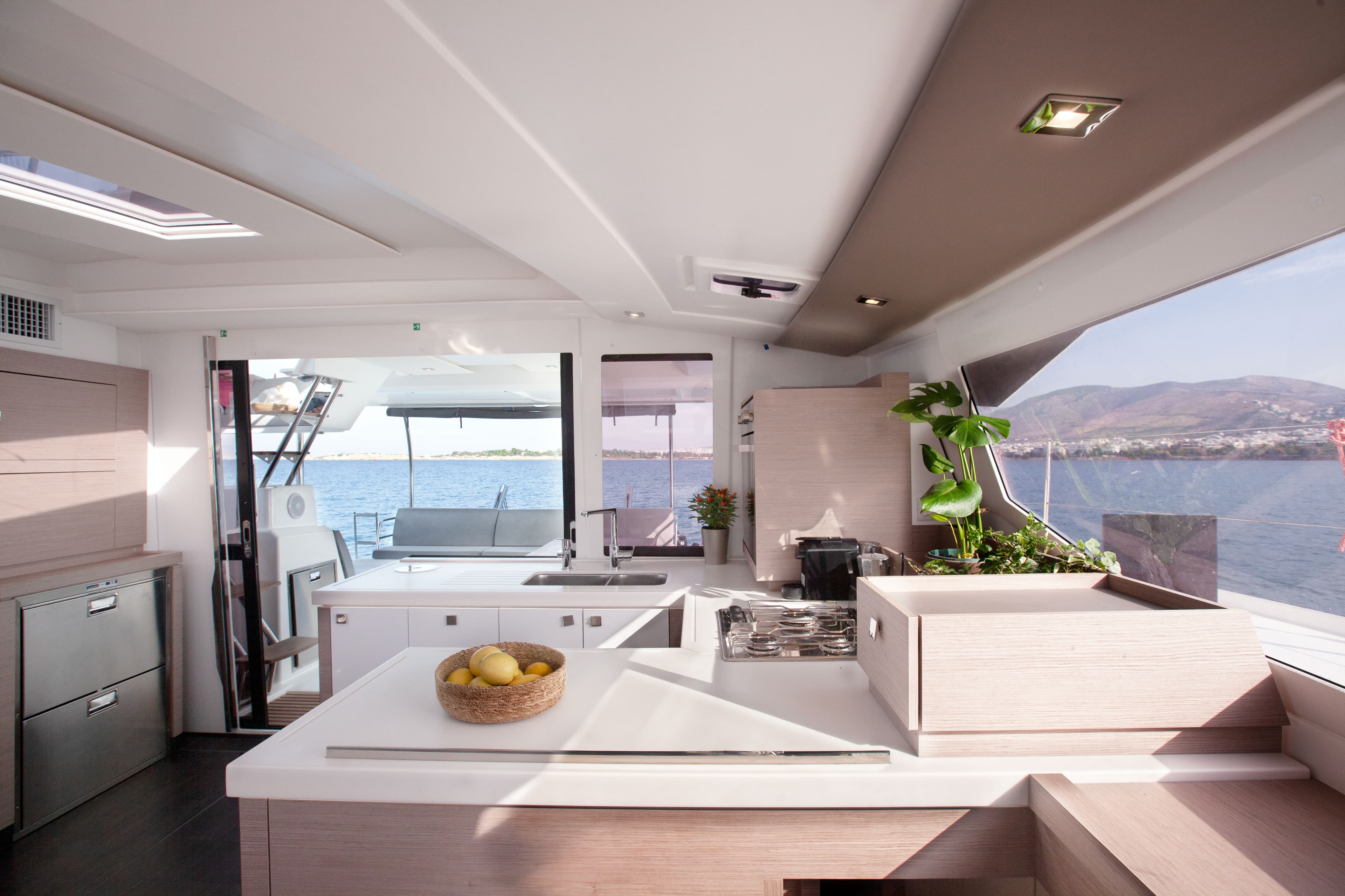 Fountaine Pajot Astréa 42 Argo I – bilde 4 av 13