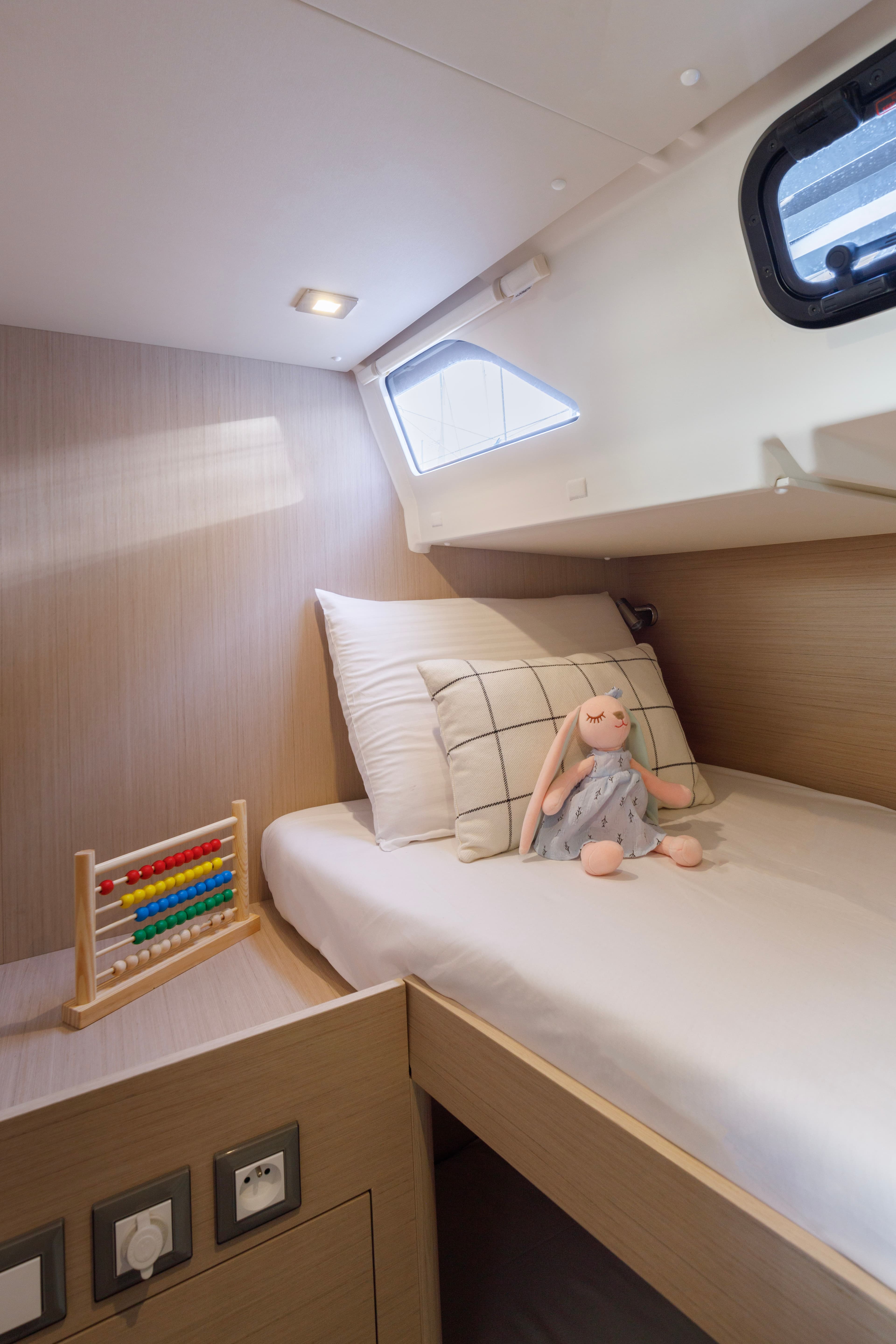 Beneteau Oceanis 51.1 Amelie – bilde 5 av 25