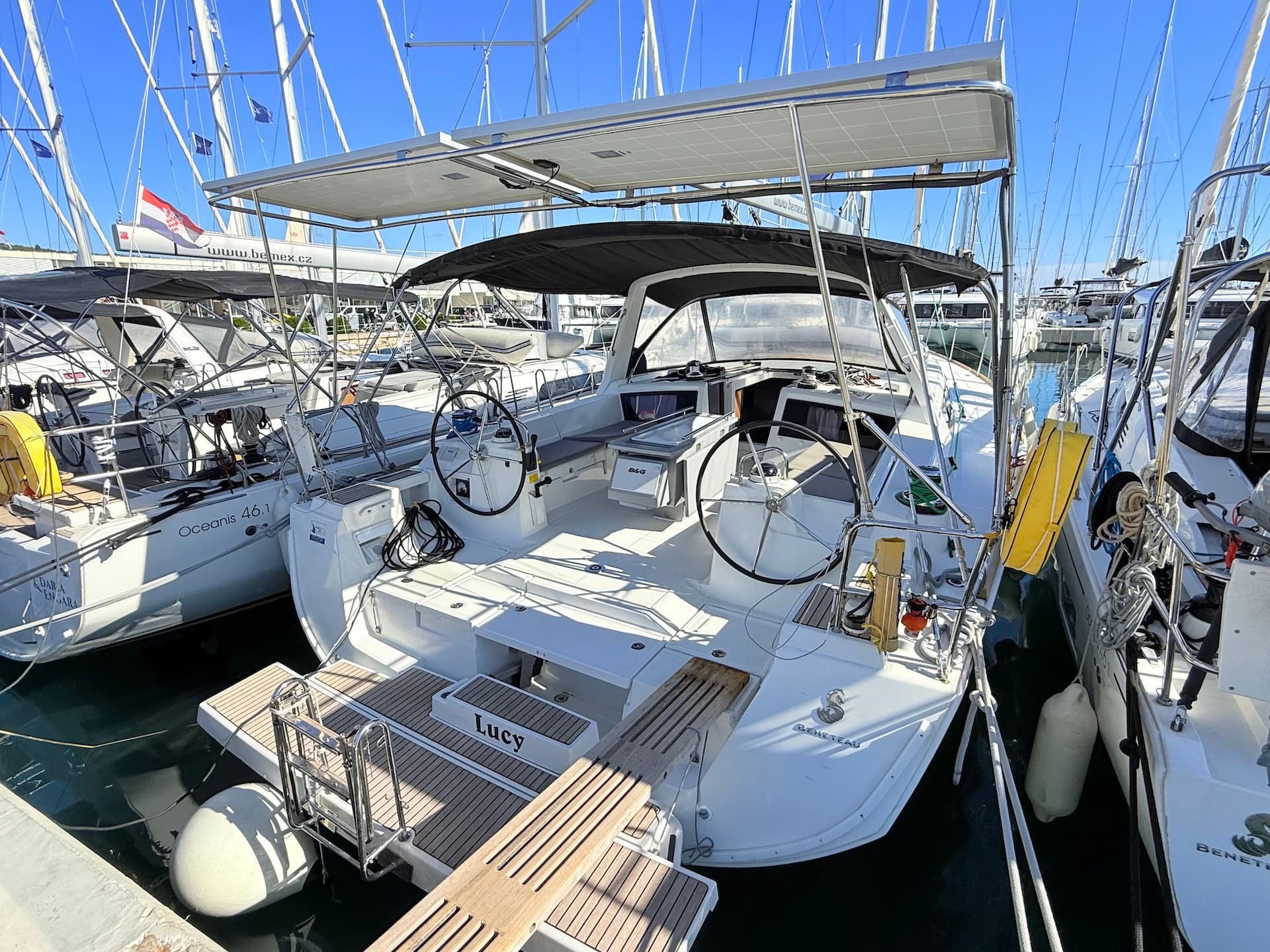 Beneteau Oceanis 48 Lucy – bilde 3 av 22
