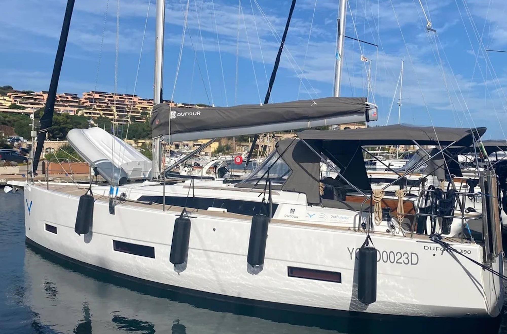Dufour 390 Yaya