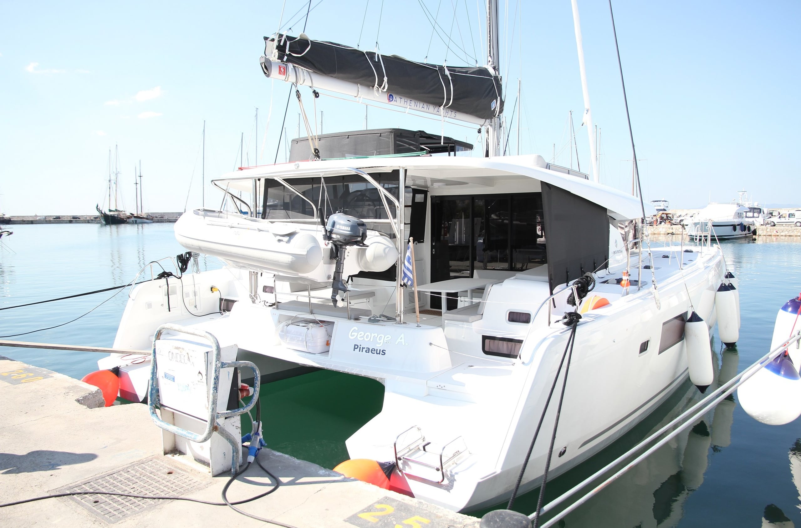 Lagoon 42 GEORGE A