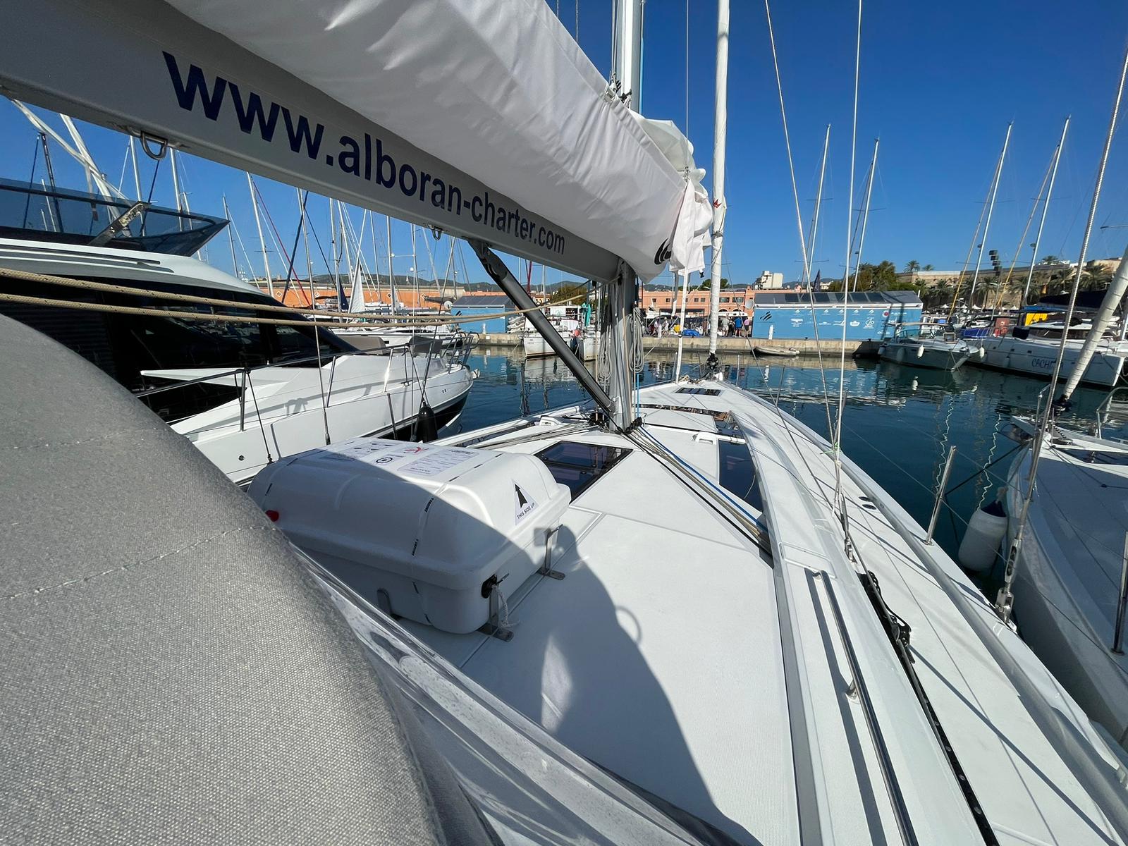Beneteau Oceanis 51.1 Alboran Lambrusco