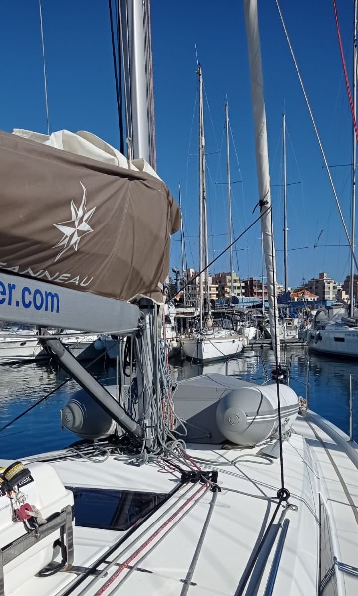 Jeanneau Sun Odyssey 410 Alboran Albariño