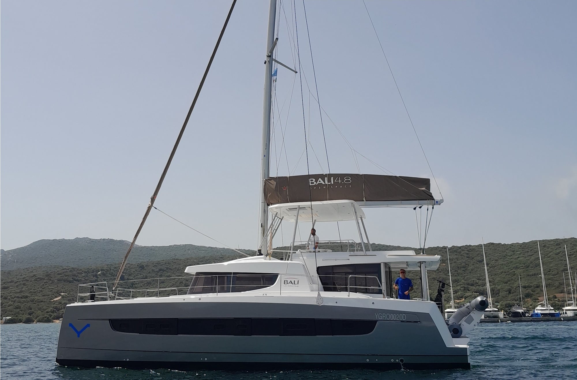 Bali 4.8 Physeter