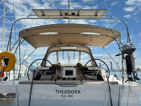 Dufour 390 Theodora