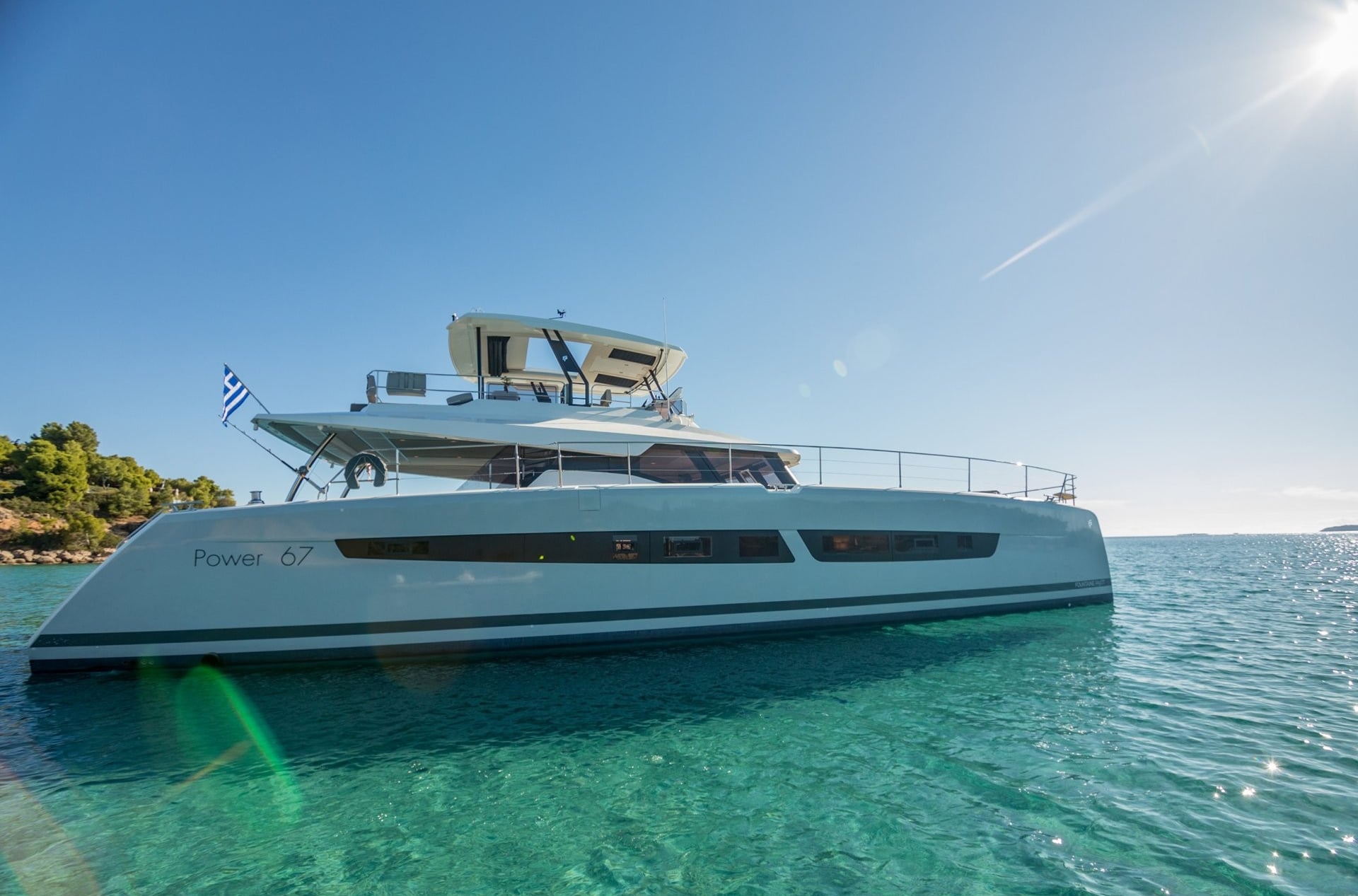 Fountaine Pajot Power 67 D2