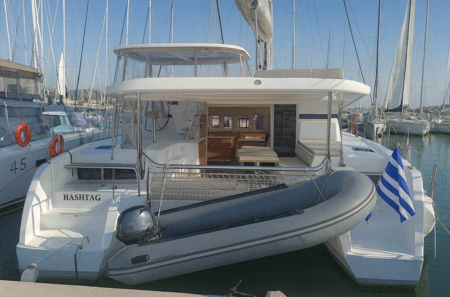 Lagoon 43 HASHTAG