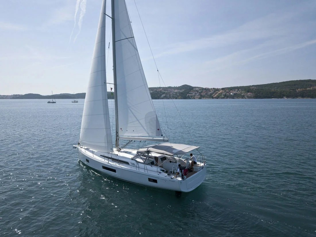 Beneteau Oceanis 51.1 MYRDIA
