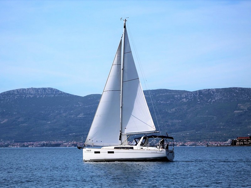 Beneteau Oceanis 35 JEAN MICHEL