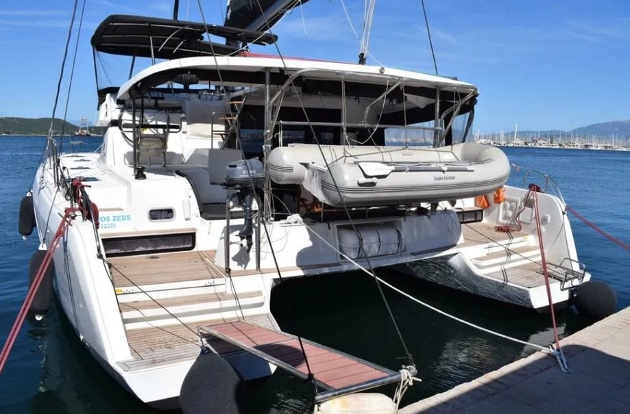 Lagoon 42 Olympios Zeus