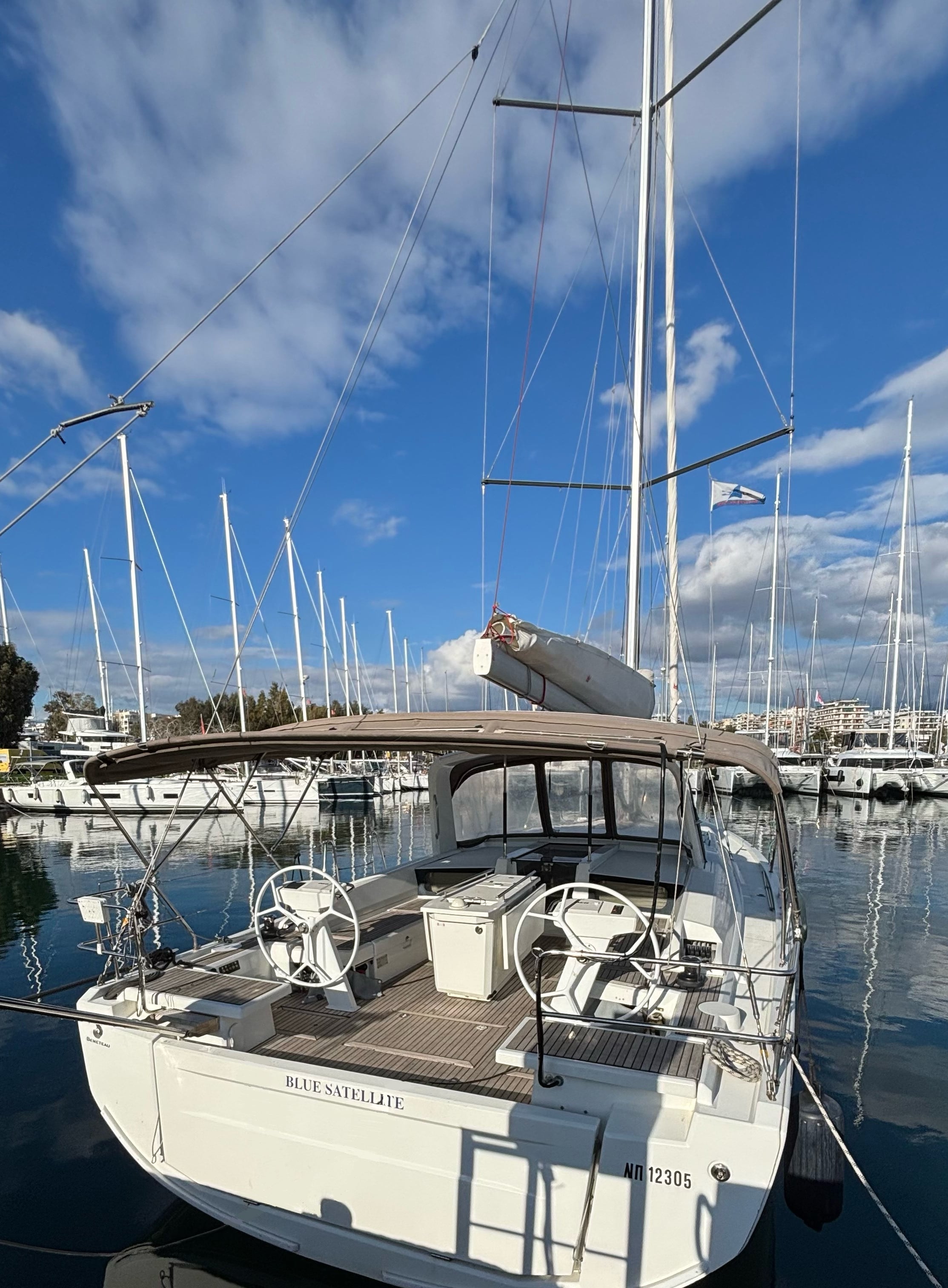 Beneteau Oceanis 46.1 Blue Satellite