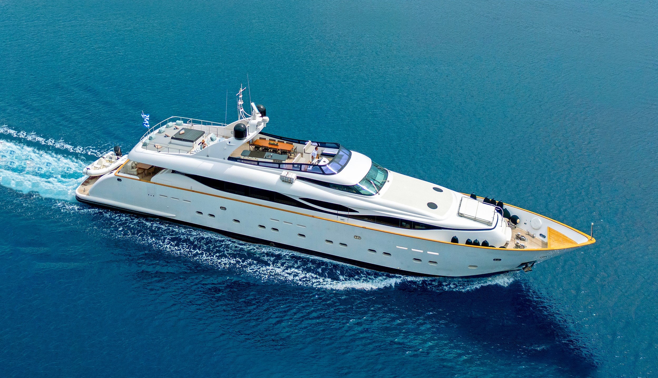 Luxury Motor Yacht Pareaki II