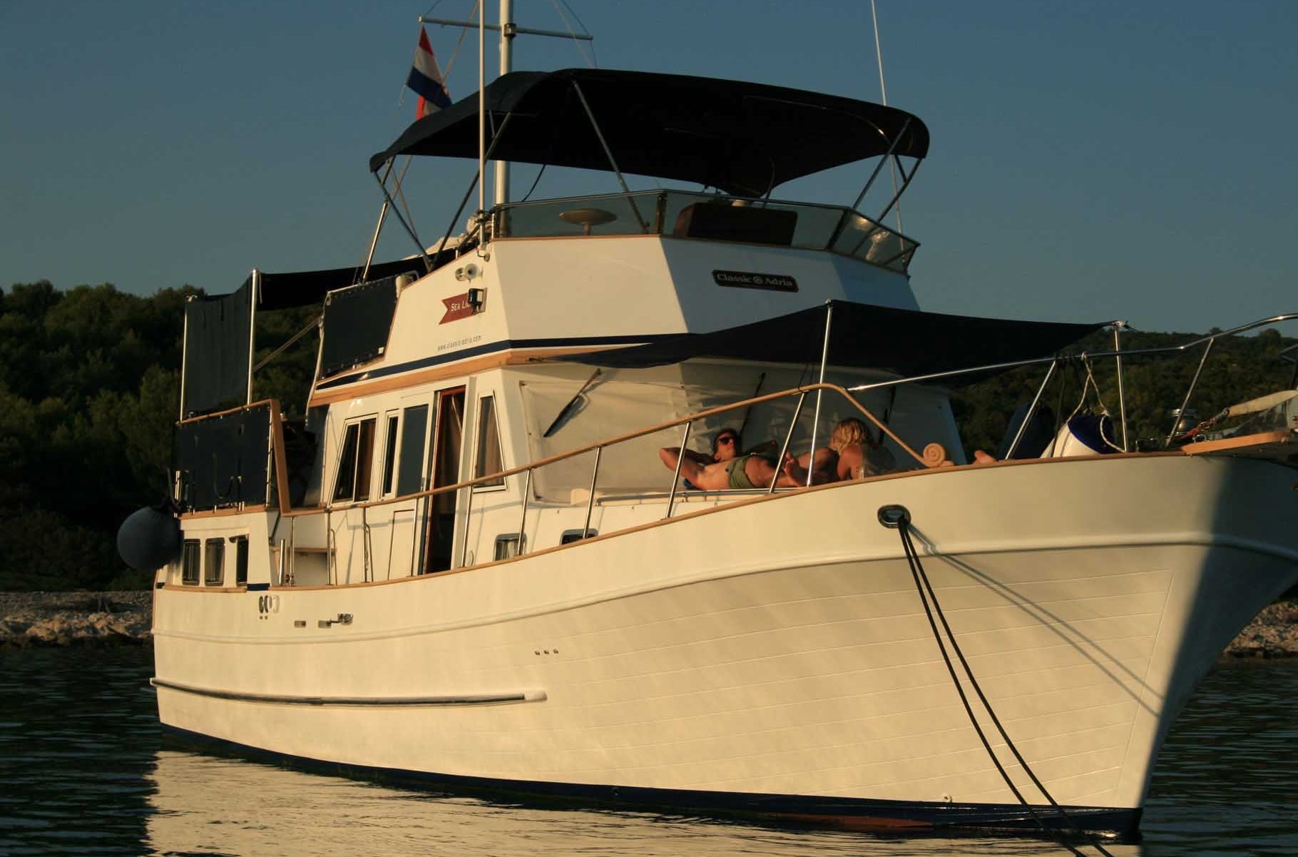Hampton Yachts Hampton Trawler 42 SEA LION