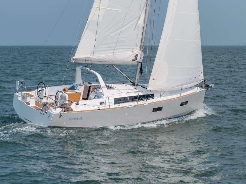 Beneteau Oceanis 38.1 Maestrale - Standard line