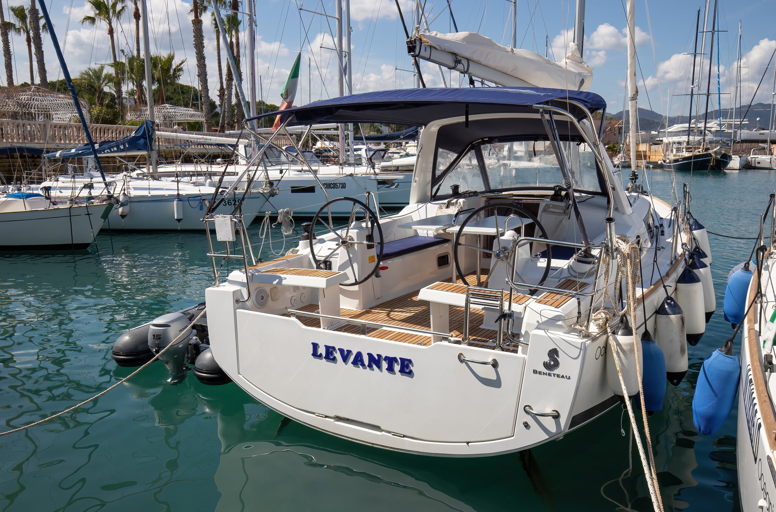 Beneteau Oceanis 35.1 Levante - Standard line