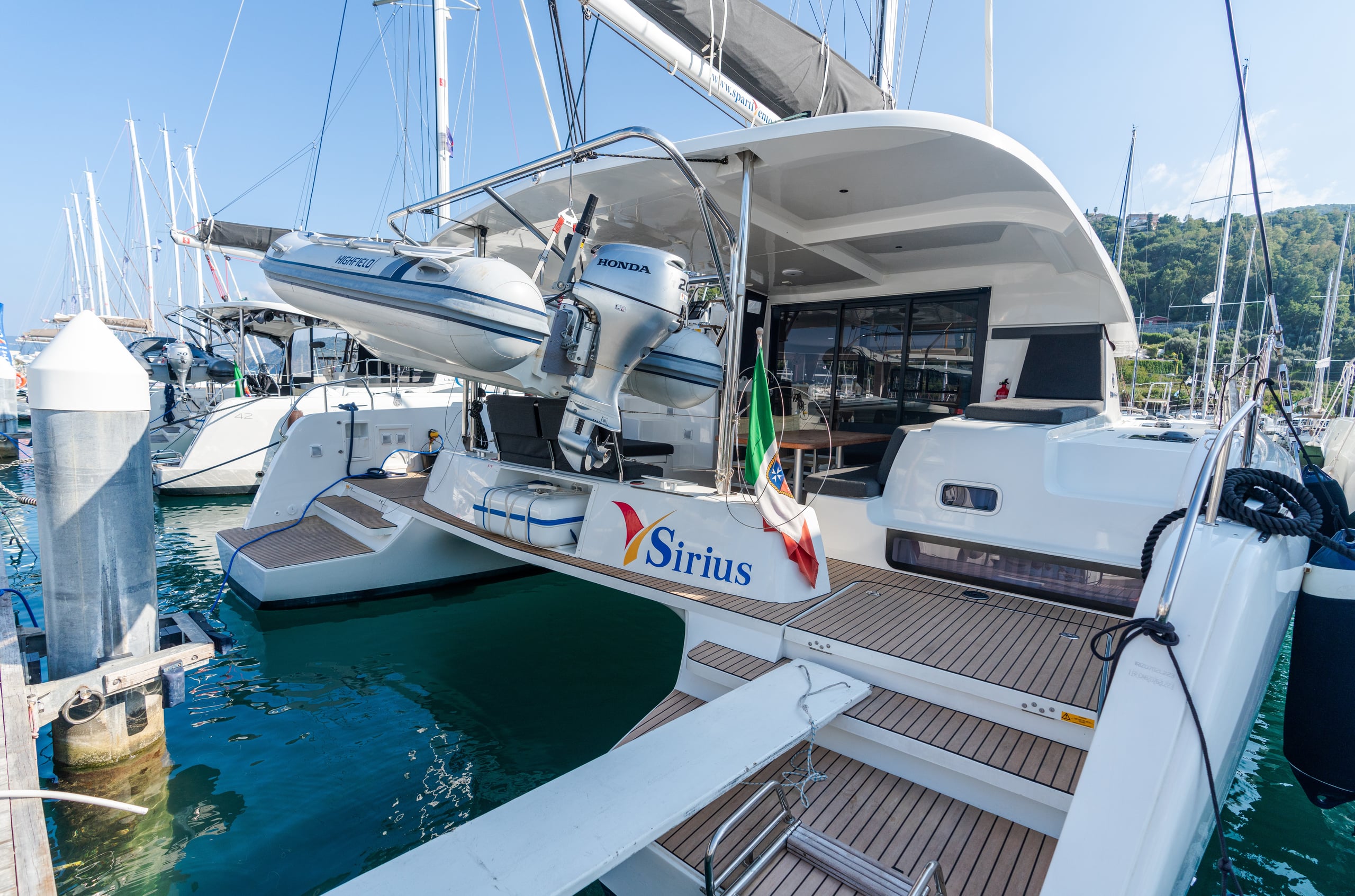 Lagoon 42 Sirius - Comfort Line
