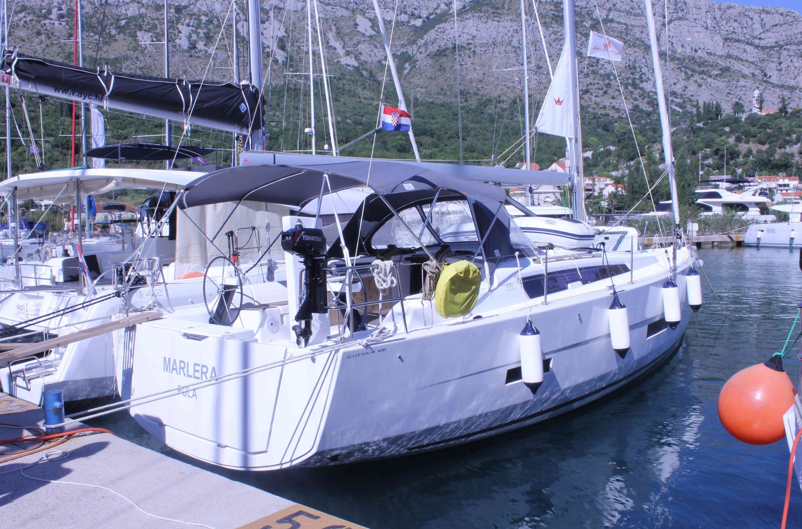 Dufour 430 Marlera
