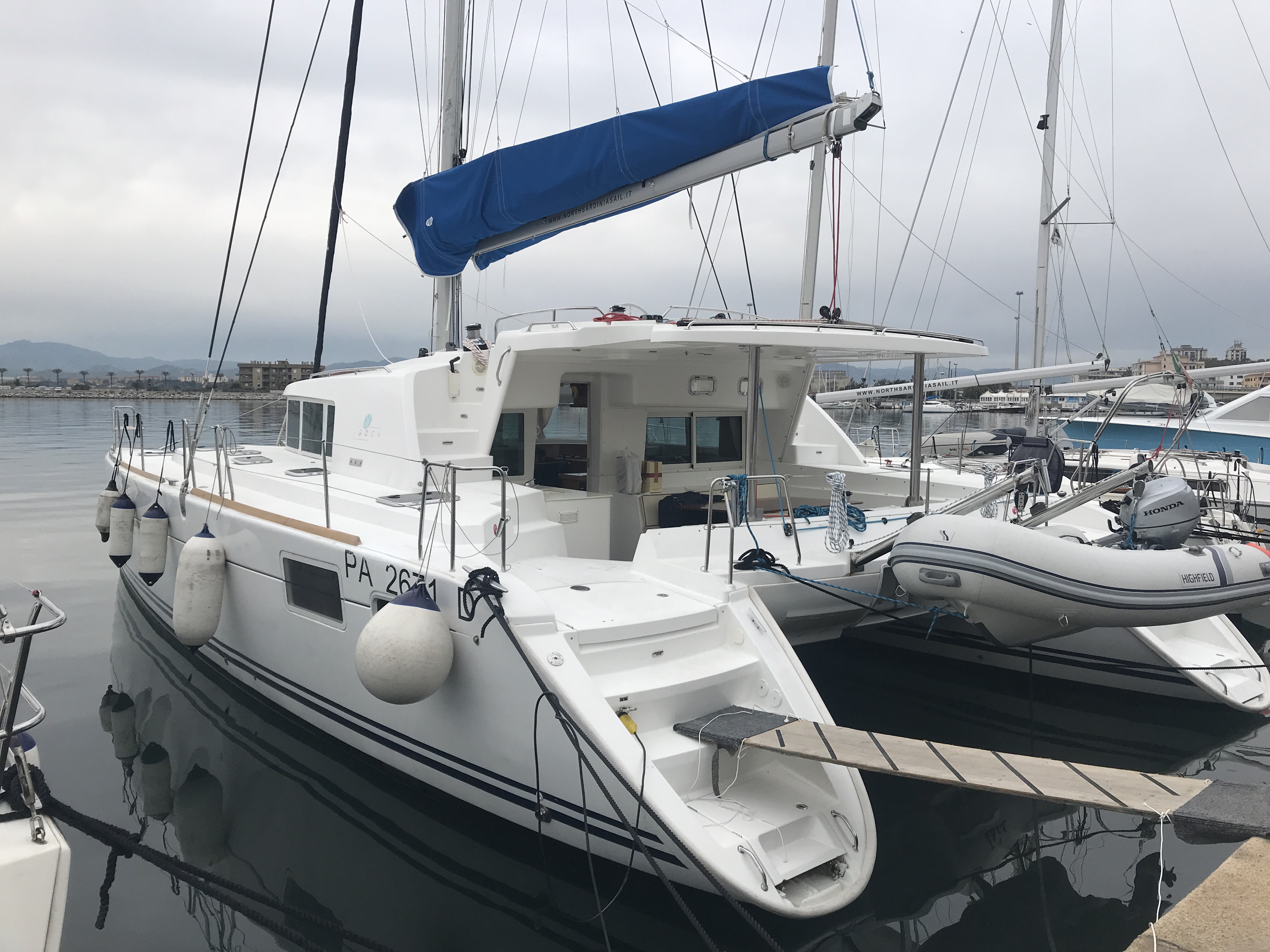 Lagoon 440 Isis