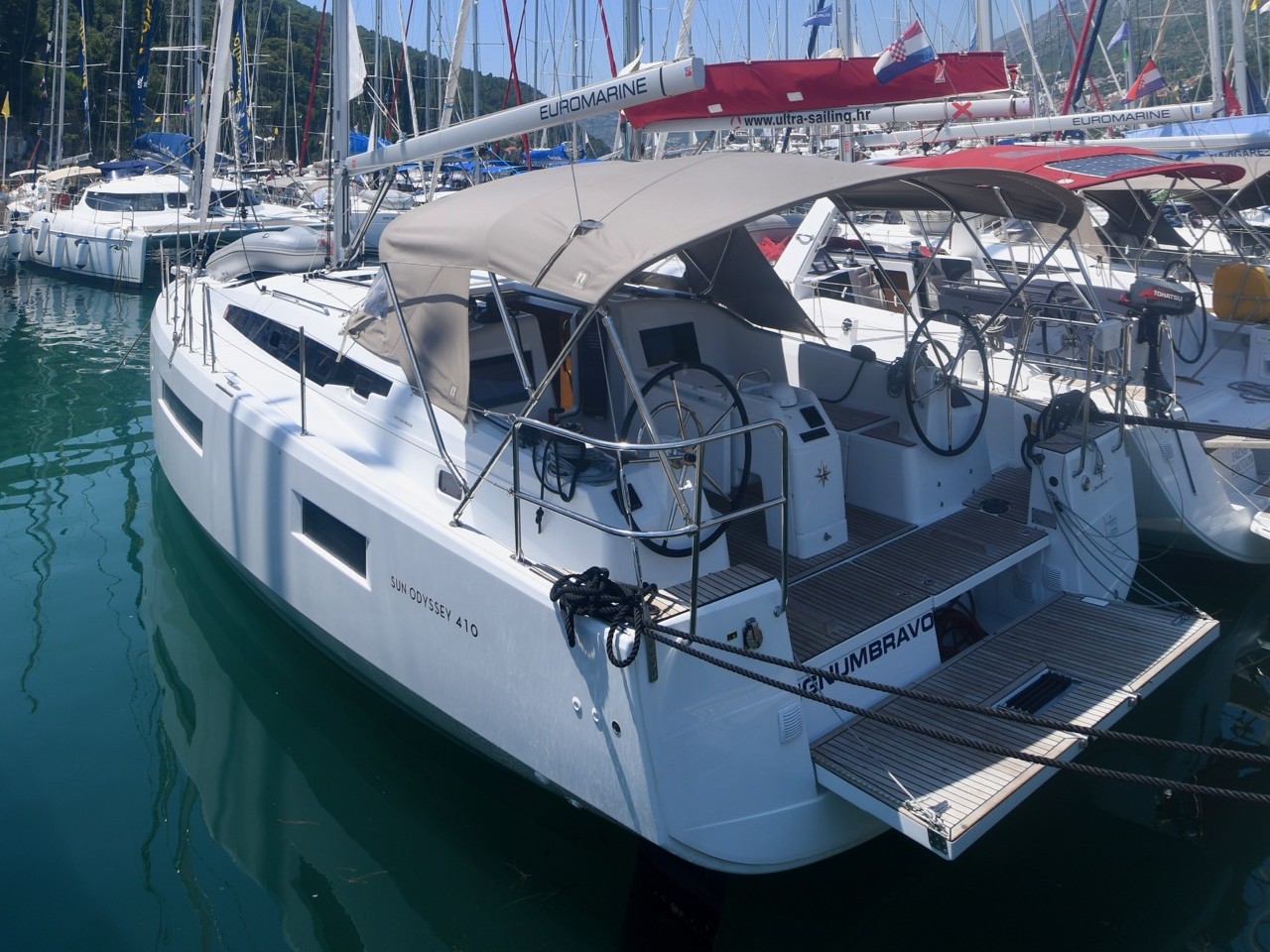 Jeanneau Sun Odyssey 410 Signum Bravo