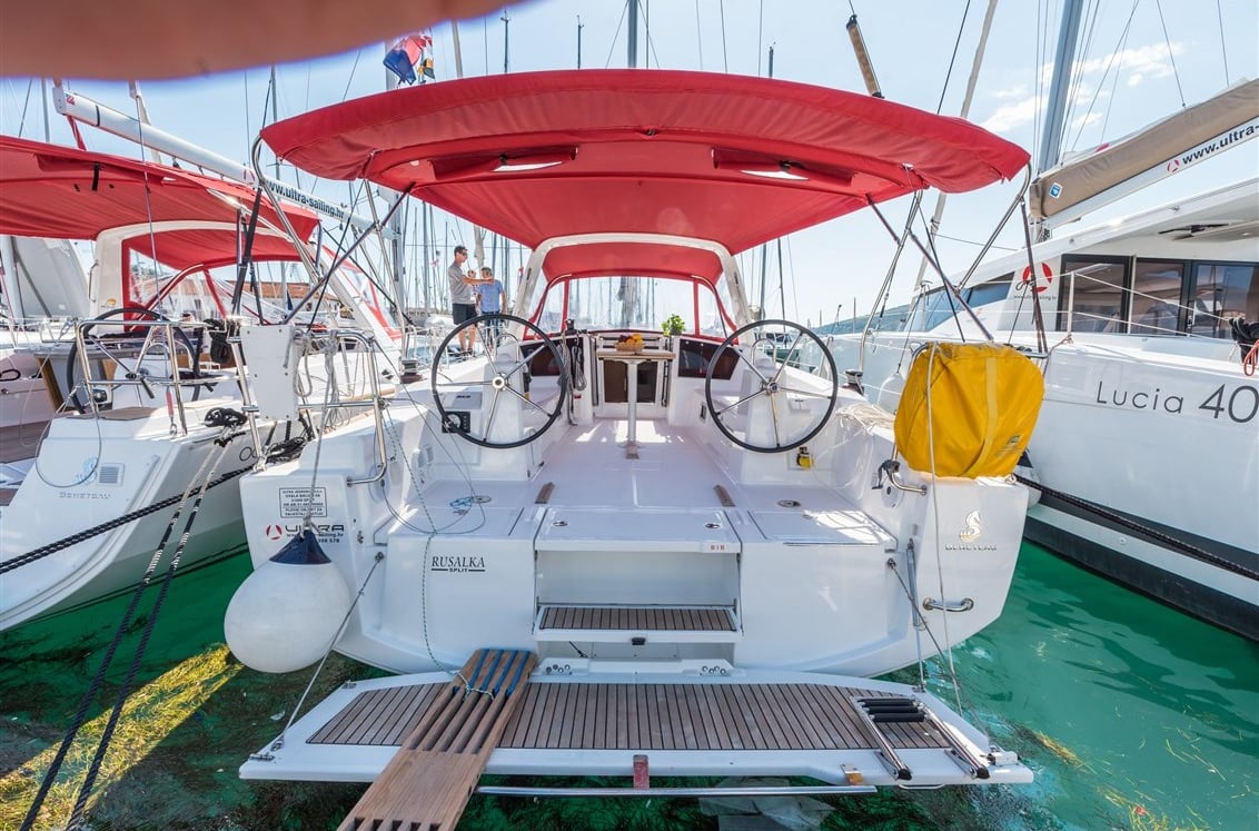 Beneteau Oceanis 38 RUSALKA