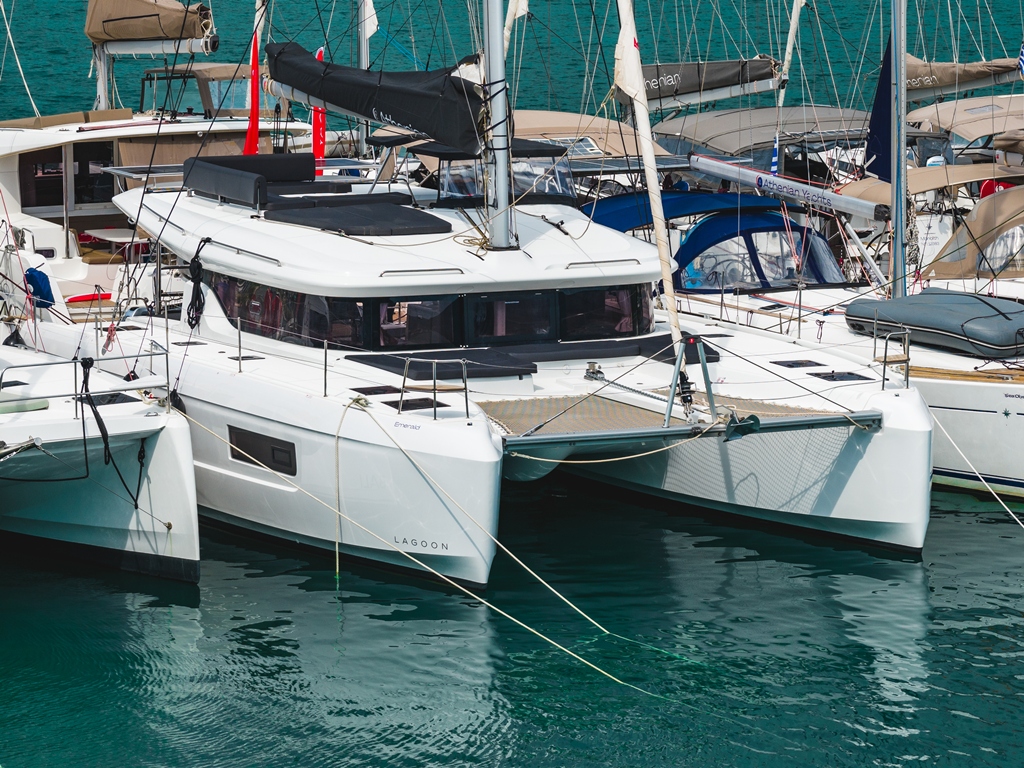 Lagoon 43 EMERALD