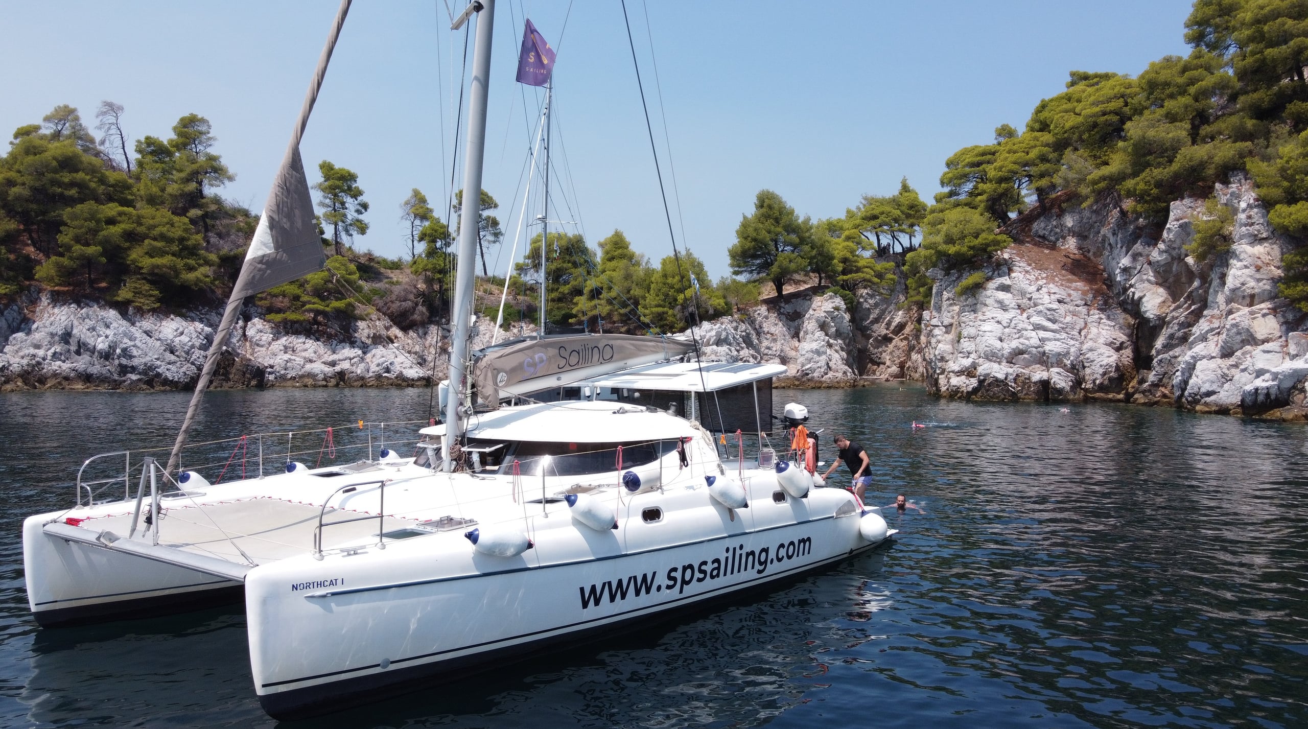 Fountaine Pajot Athena 38 North Cat 1