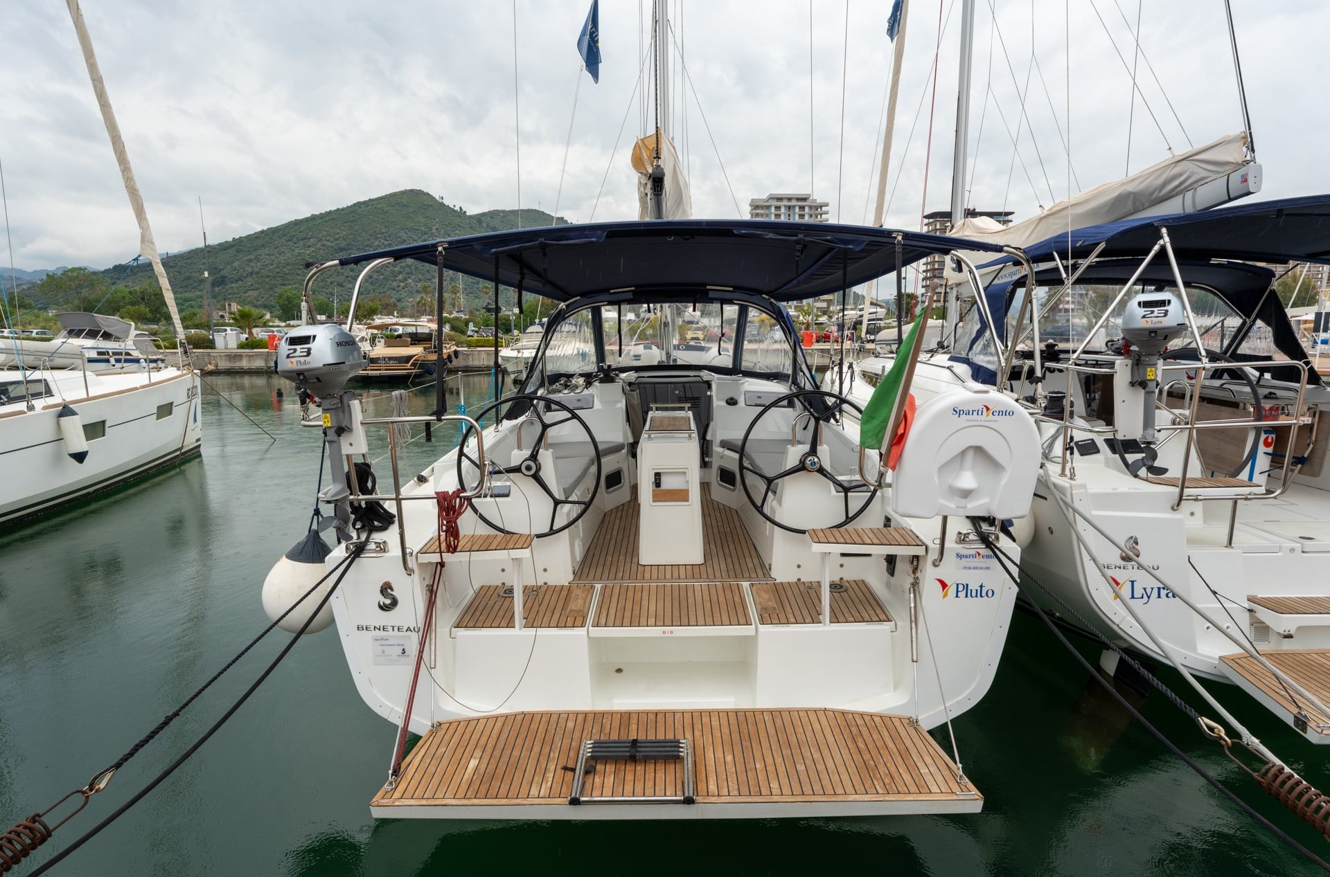 Beneteau Oceanis 34.1 Pluto - Comfort line