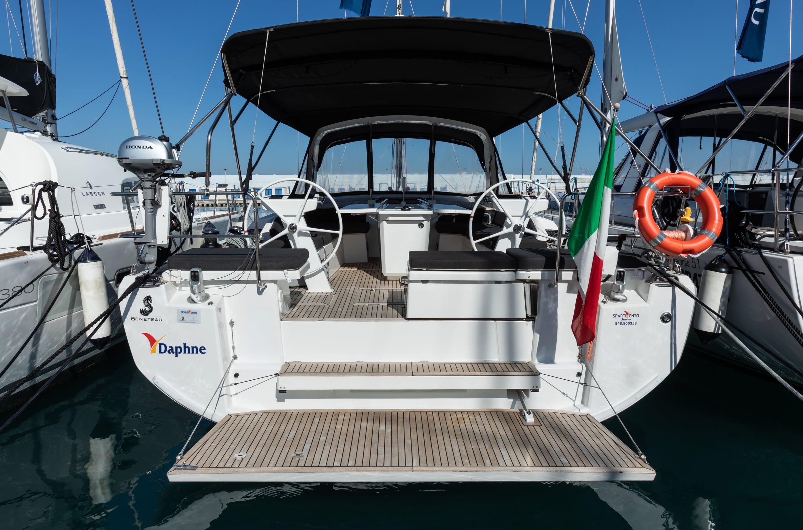 Beneteau Oceanis 46.1 Daphne - Standard line
