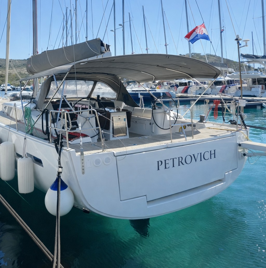 Dufour 560 Grand Large PETROVICH