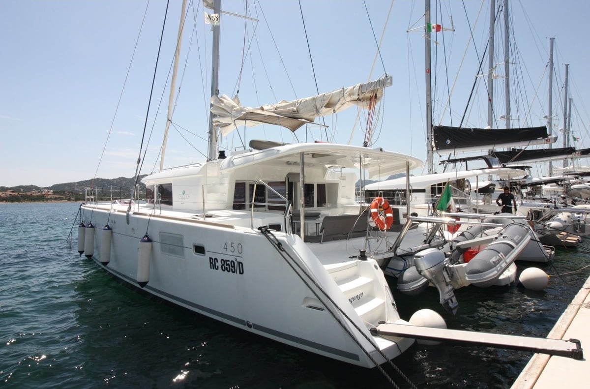 Lagoon 450 Fly Dugongo