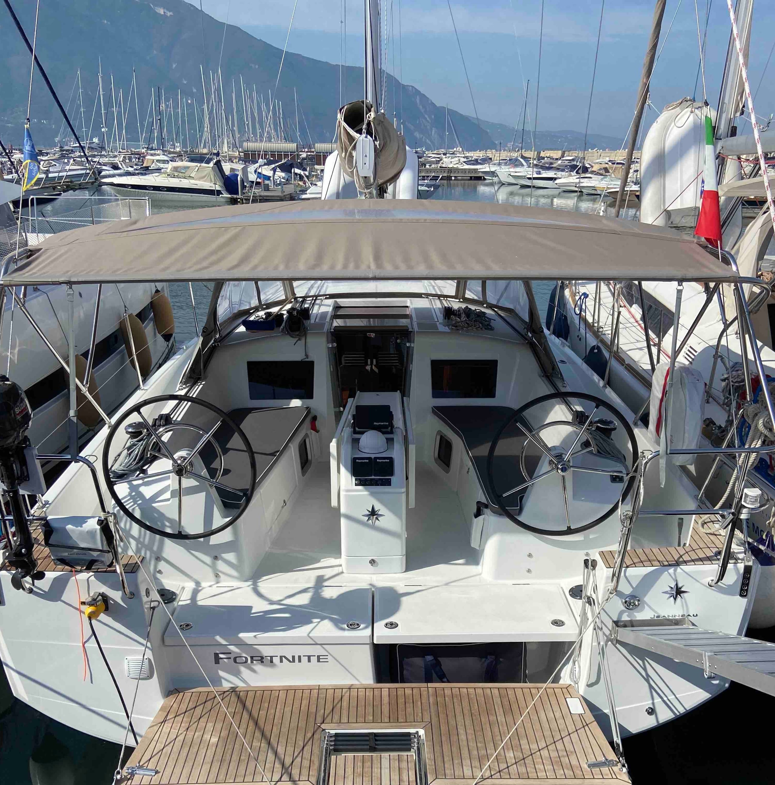 Jeanneau Sun Odyssey 410 Fortnite