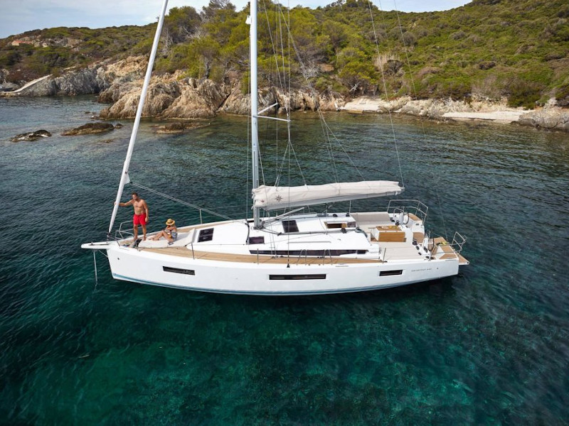 Jeanneau Sun Odyssey 440 Virginia (A/C, Gen. 10kVA, Watermaker 160L/h, Electric Winch)