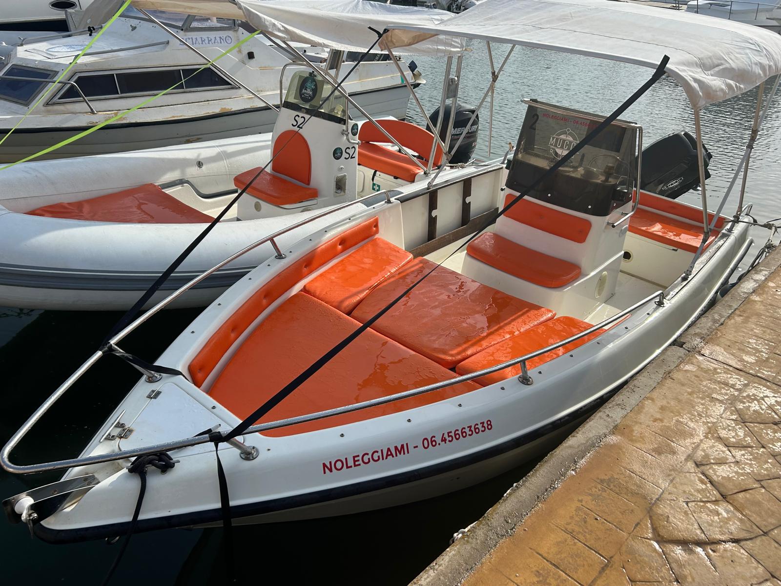Motorboat Mano Marine