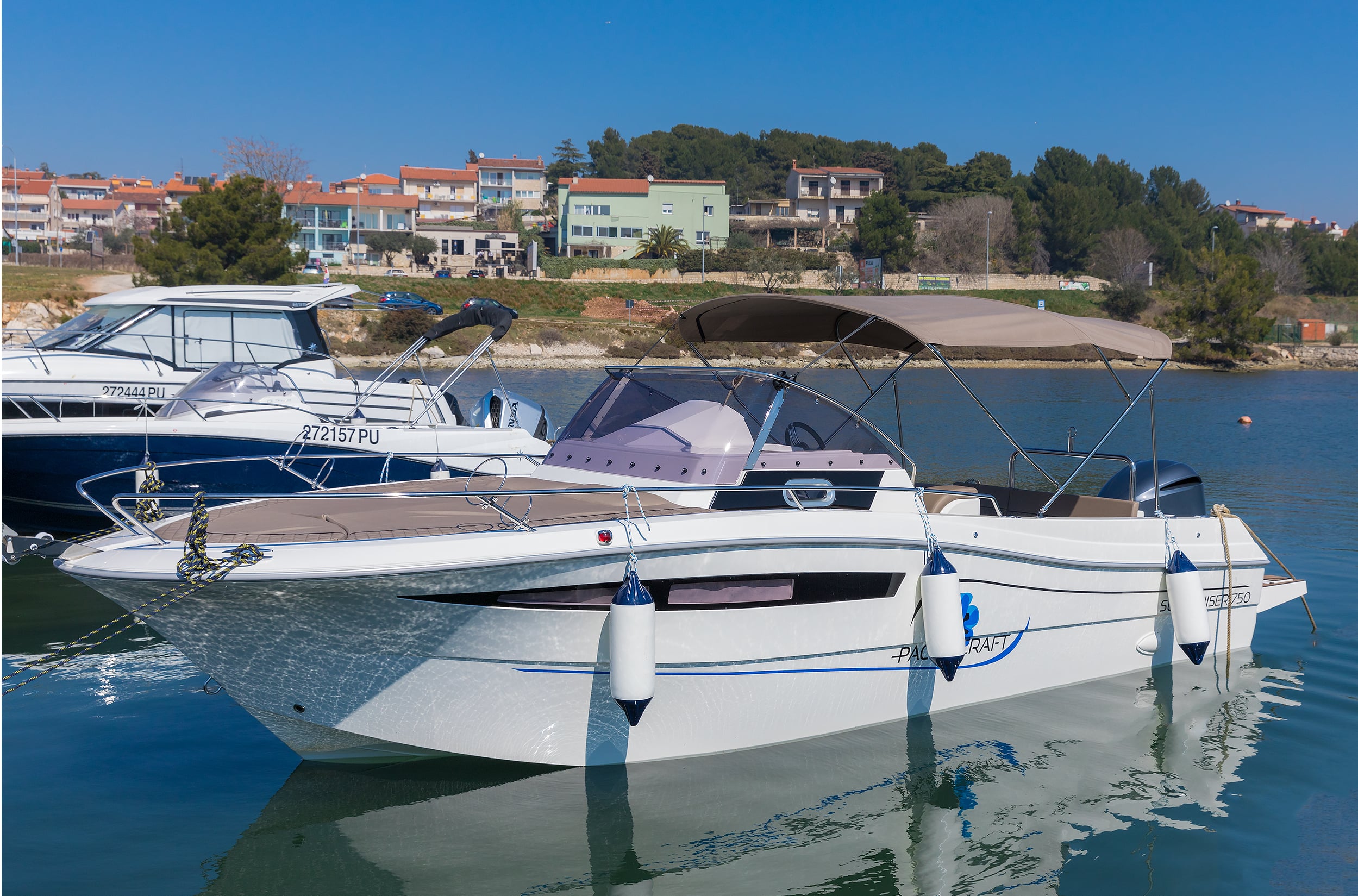 Pacific Craft 750 Sun Cruiser no name