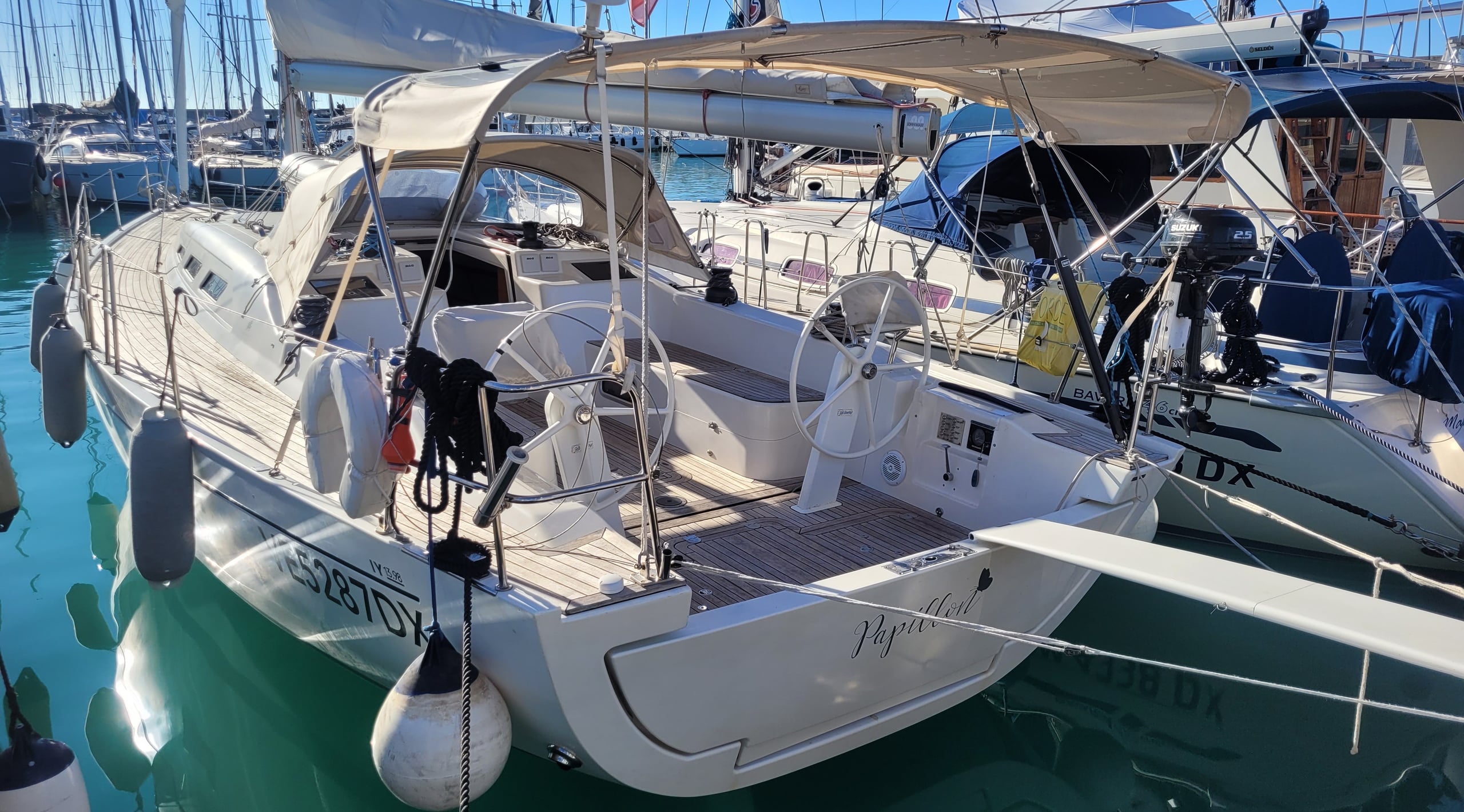 Italia Yachts 13.98 Papillon