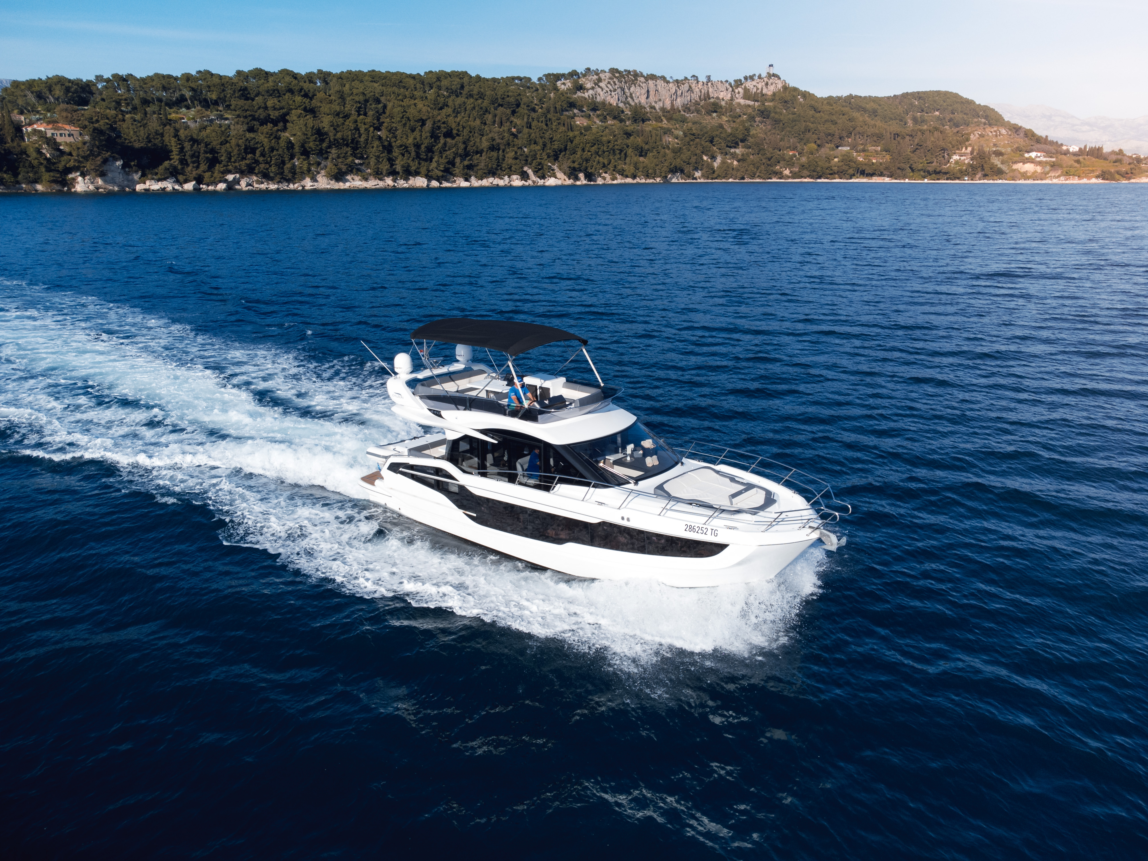 Galeon 440 Fly Premium