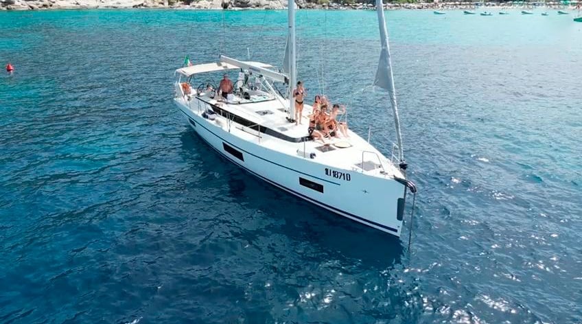Bavaria C45 MARIA