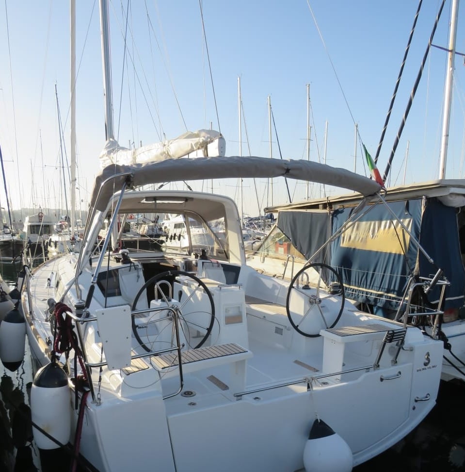 Beneteau Oceanis 38 Lina