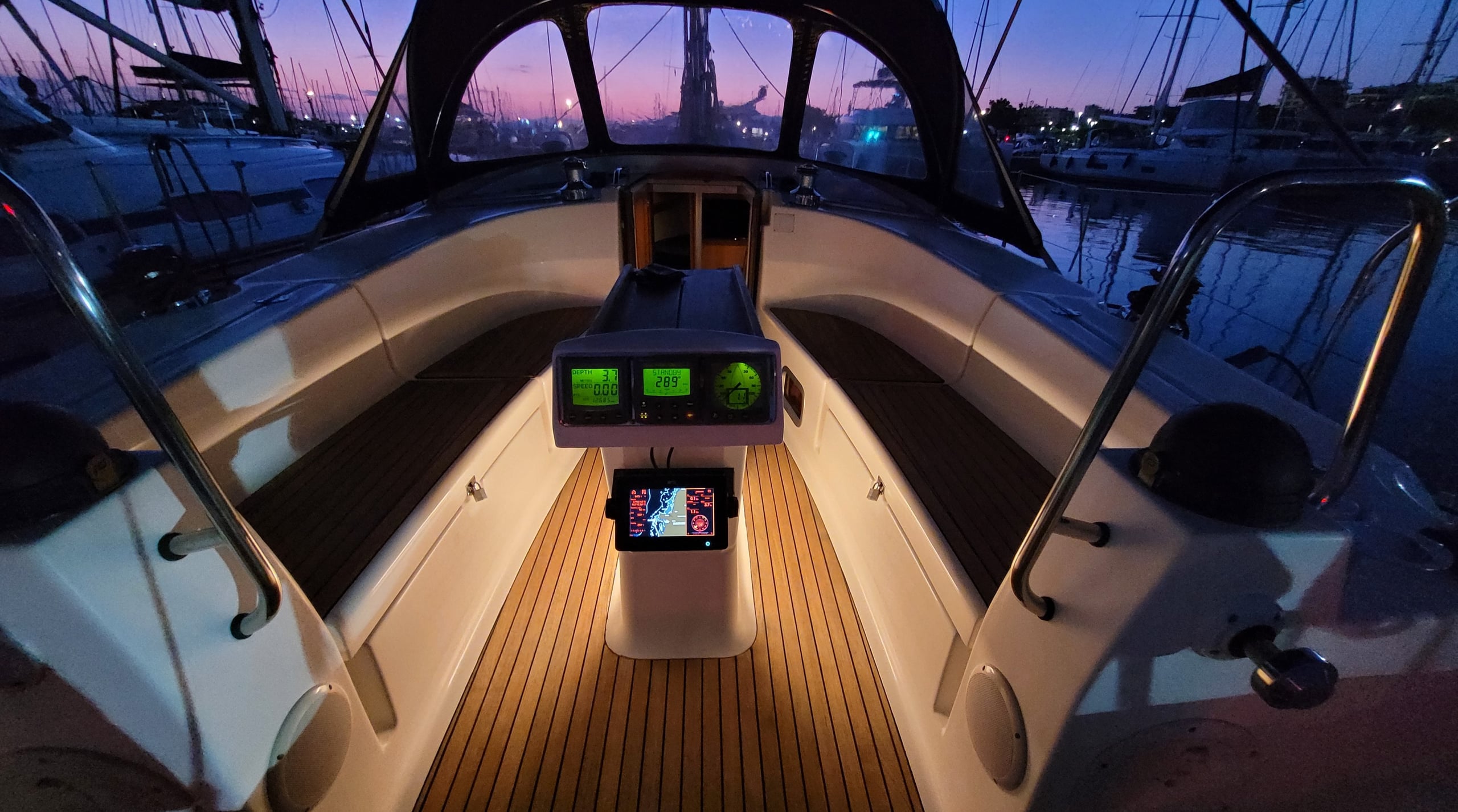 Bavaria 40 Black Pearl