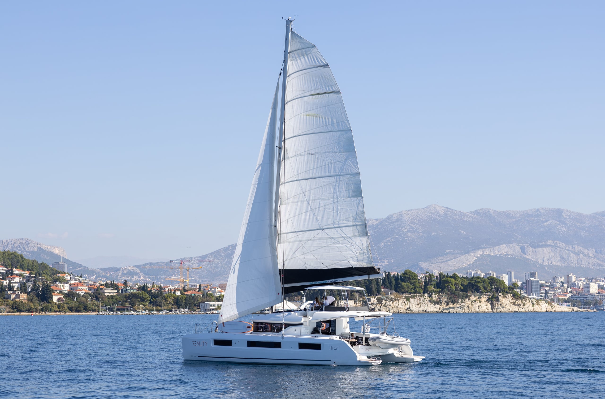 Lagoon 51 REALITY