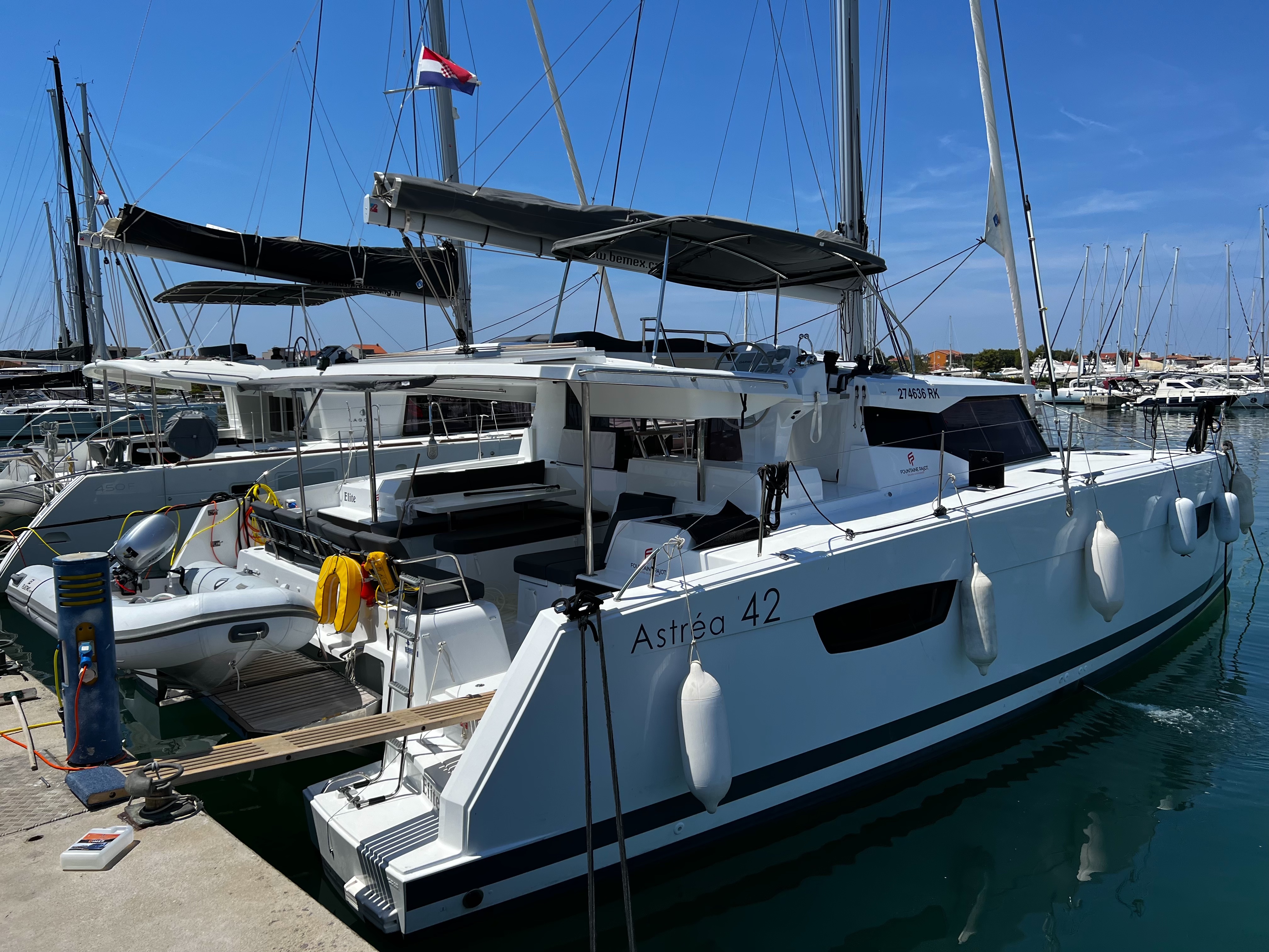 Fountaine Pajot Astréa 42 E L I T E