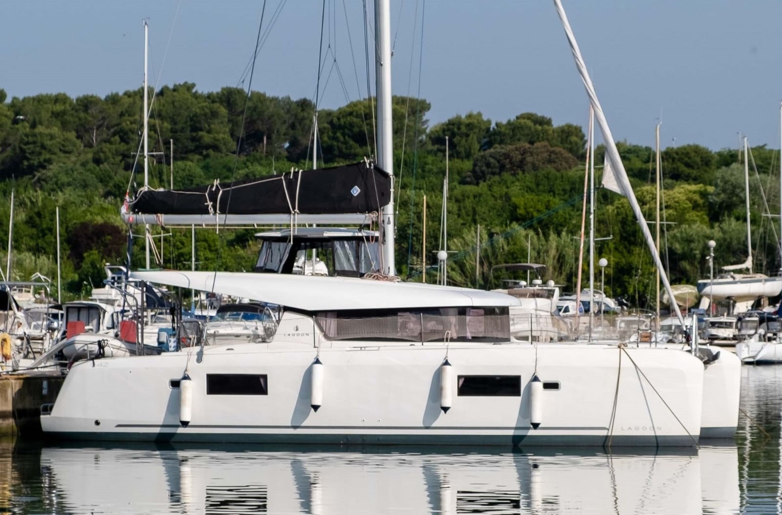 Lagoon 42 Marina 4