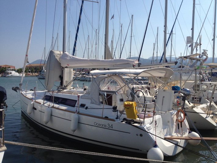 Beneteau Oceanis 34 Calma