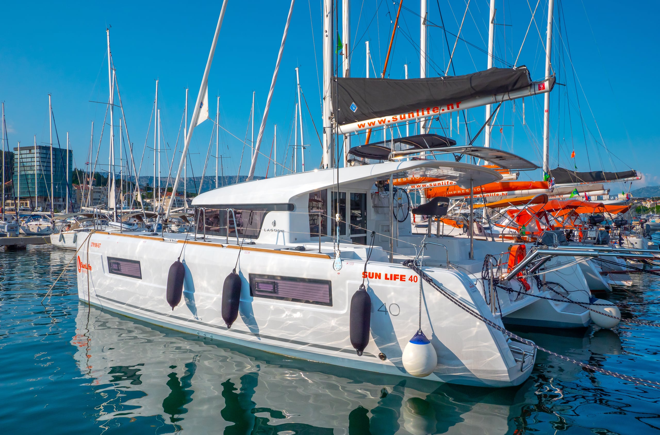 Lagoon 40 OSPREY