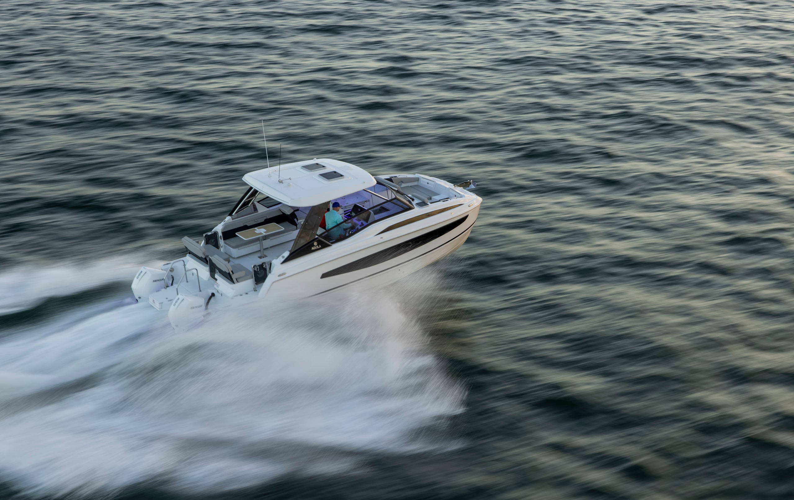 Aquila Yachts Aquila 32 Sport BATCAT