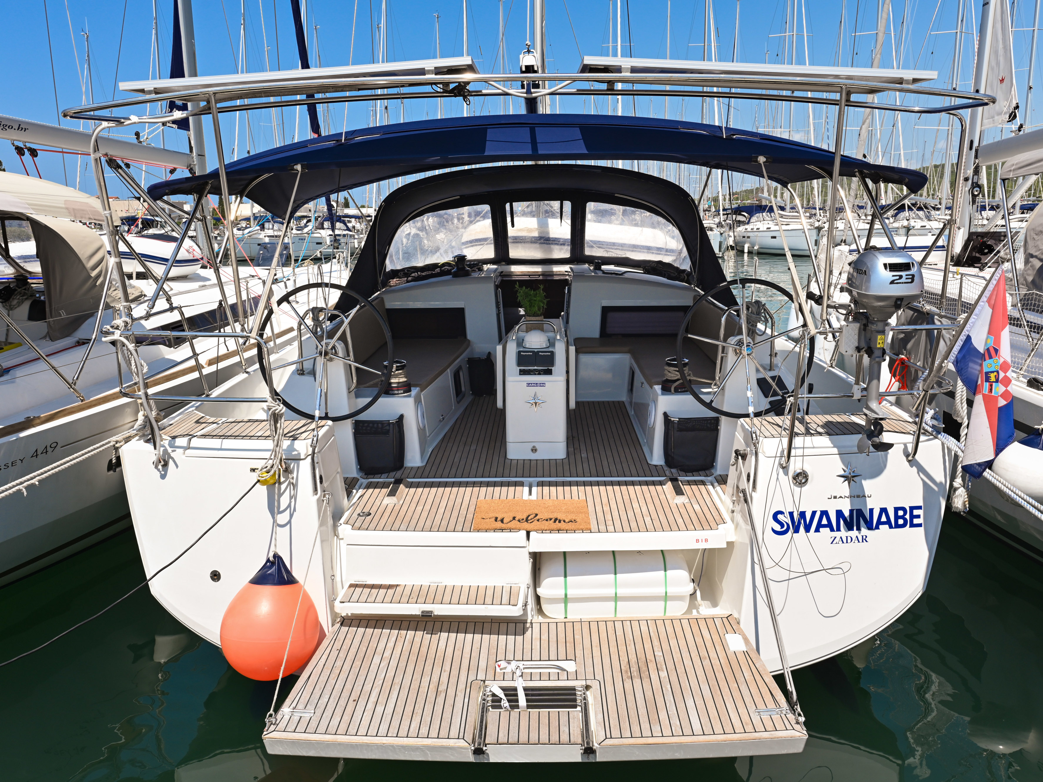 Jeanneau Sun Odyssey 490 Swannabe