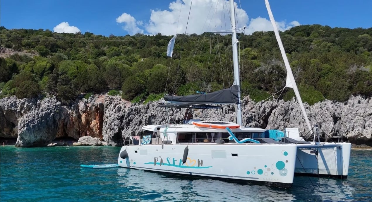 Lagoon 450 Fly PaSEAon