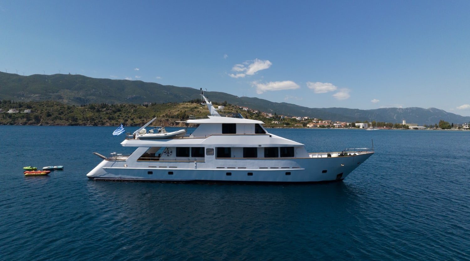 Perama Shipyards 102 Elena