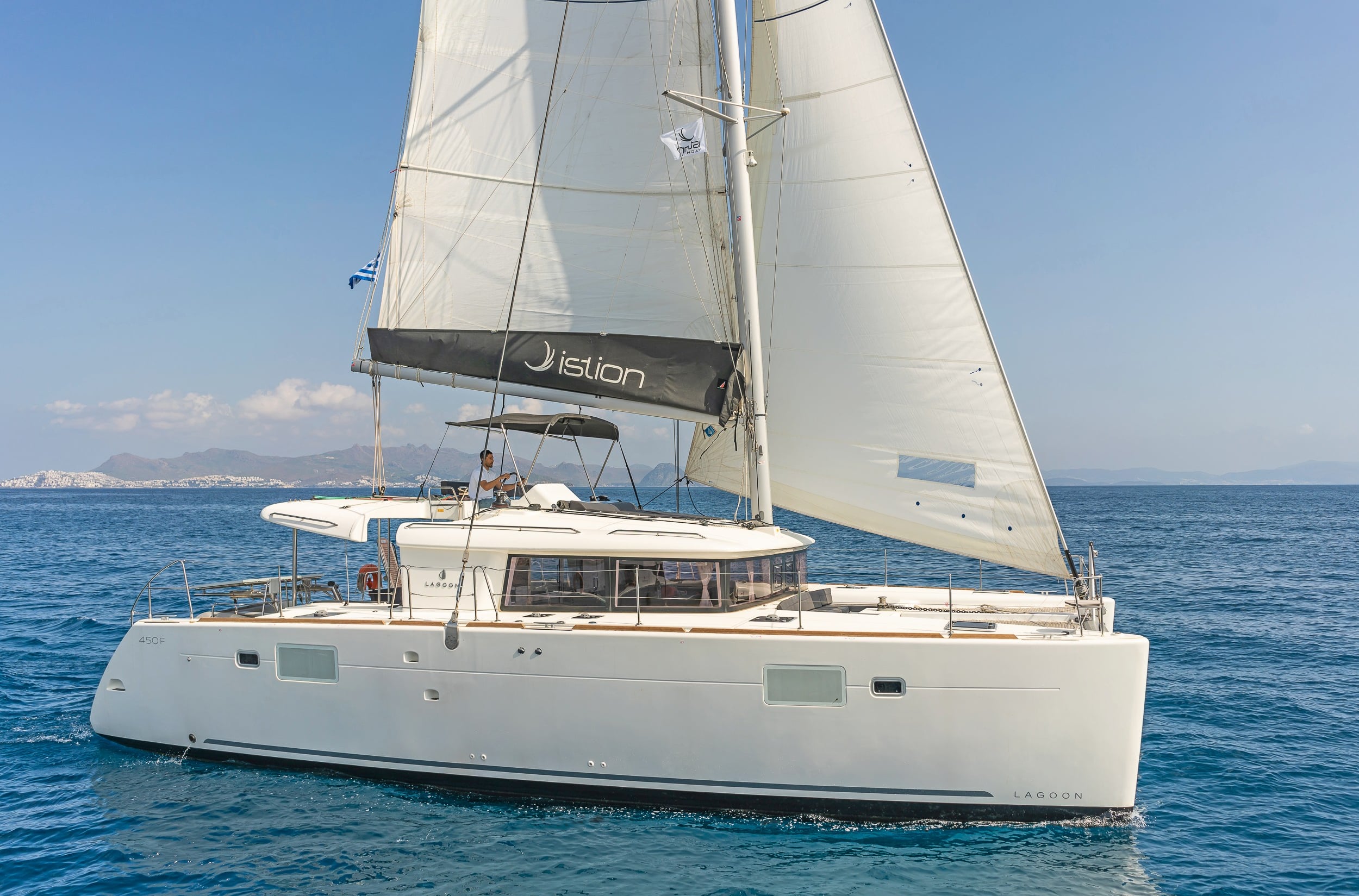 Lagoon 450 Fly Nemesis
